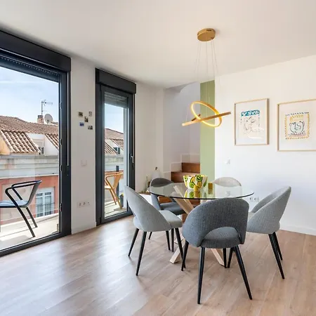Wintowinrentals Great Penthouse Newly Built Apartment